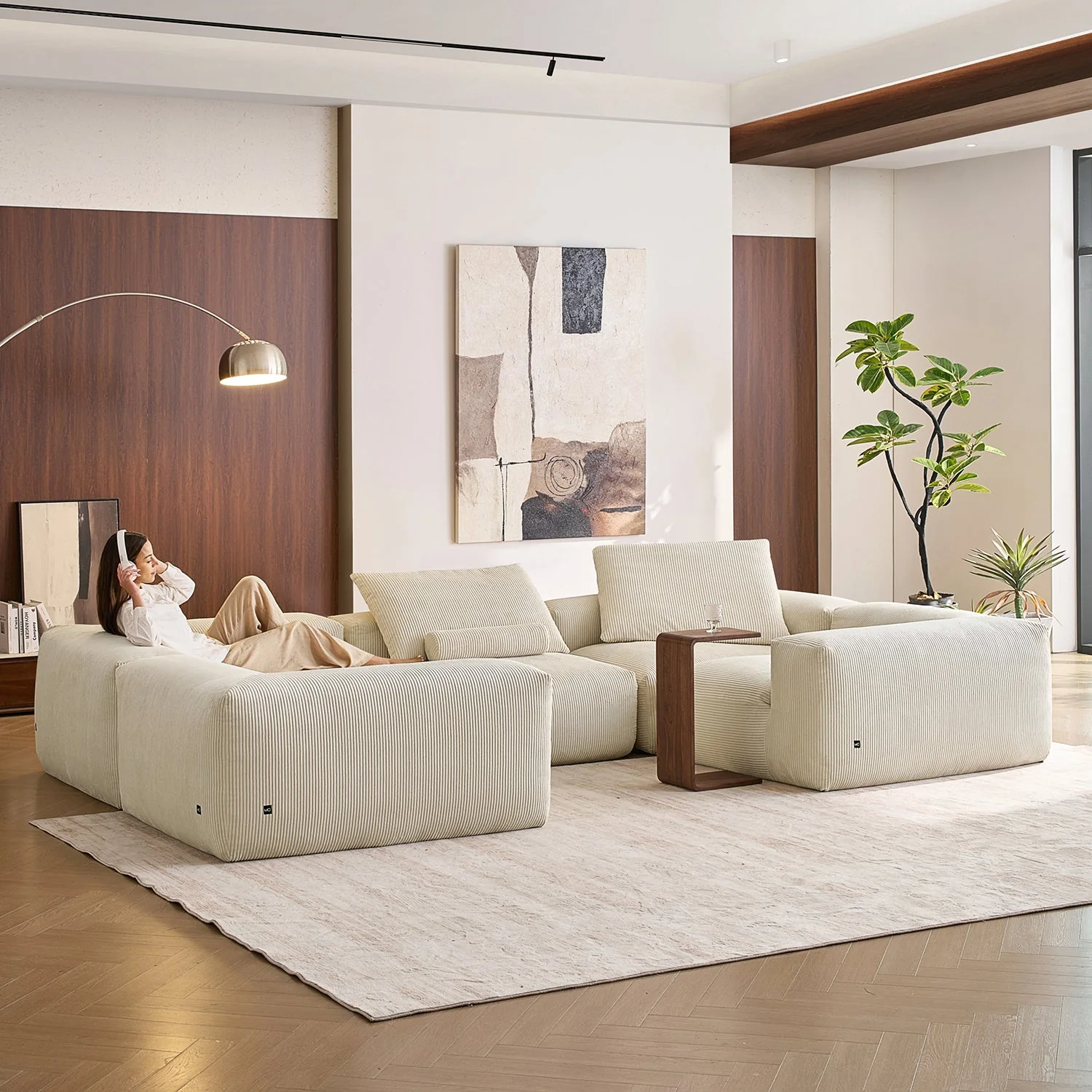 Mellow Closed U Sectional - Image 3