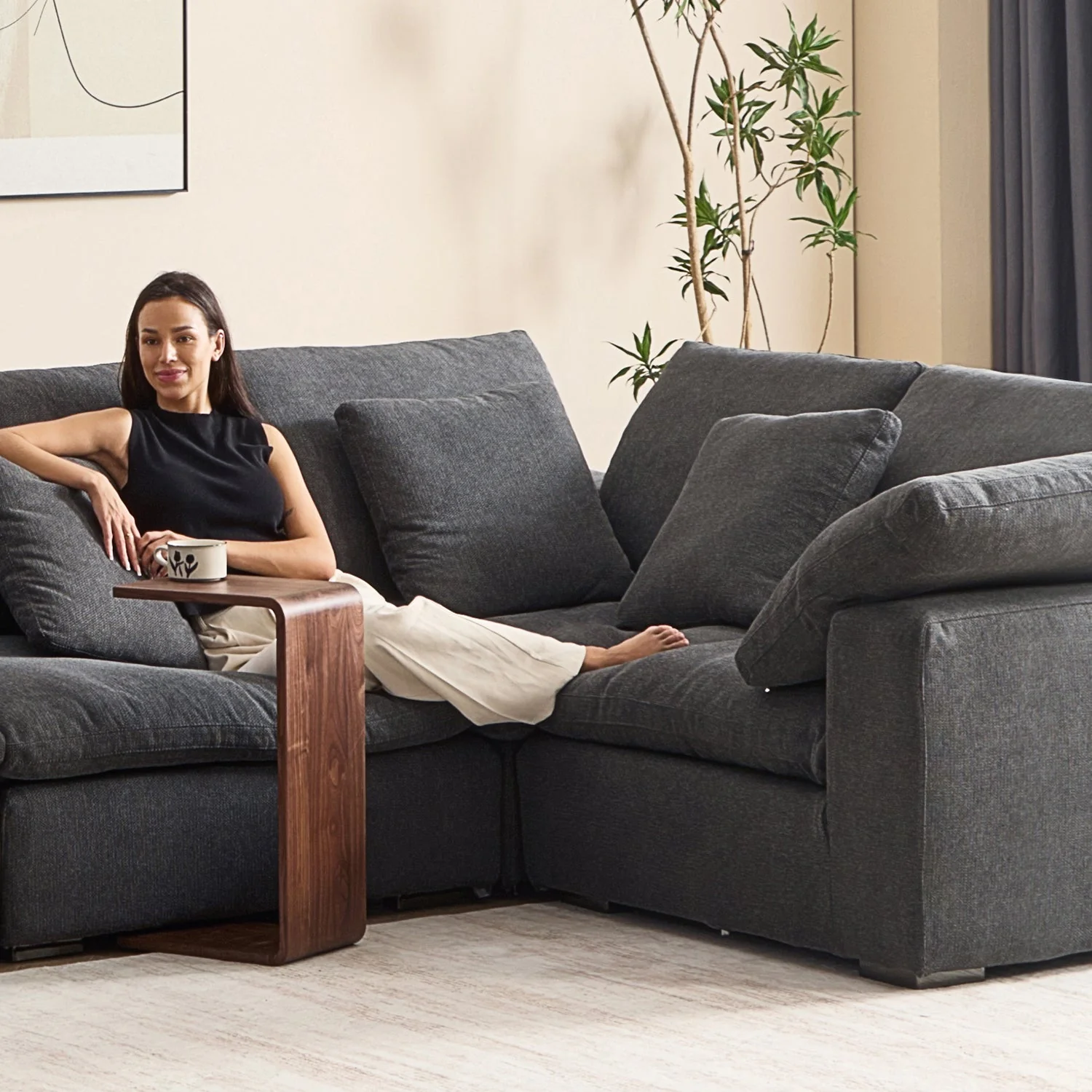 Tivoli Cloud U Closed Sectional - Image 55
