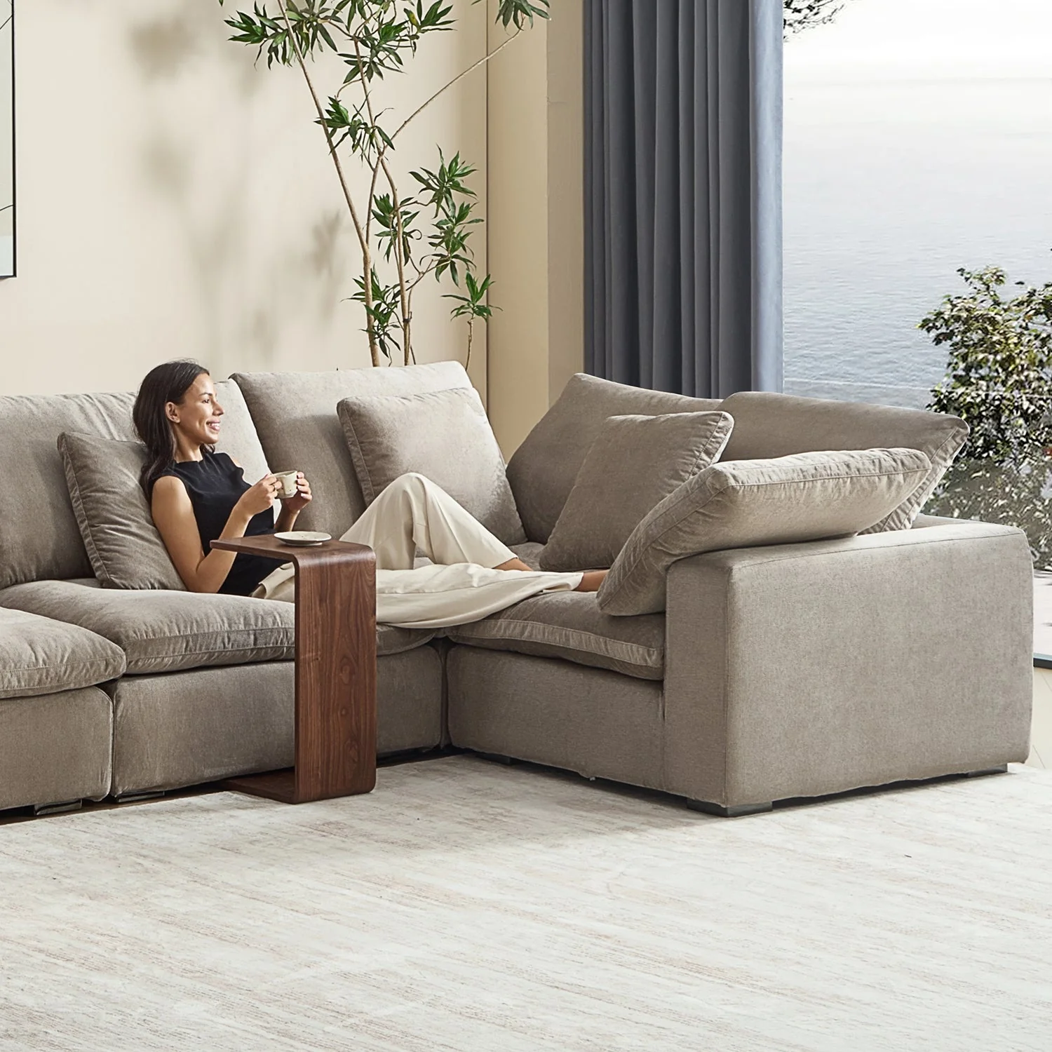 Tivoli Cloud U Closed Sectional - Image 79